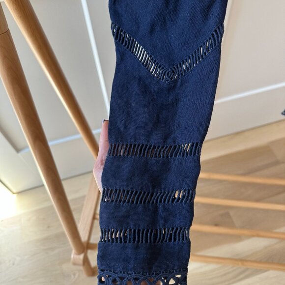 Tularose navy blue eyelet crop top - Picture 4 of 6